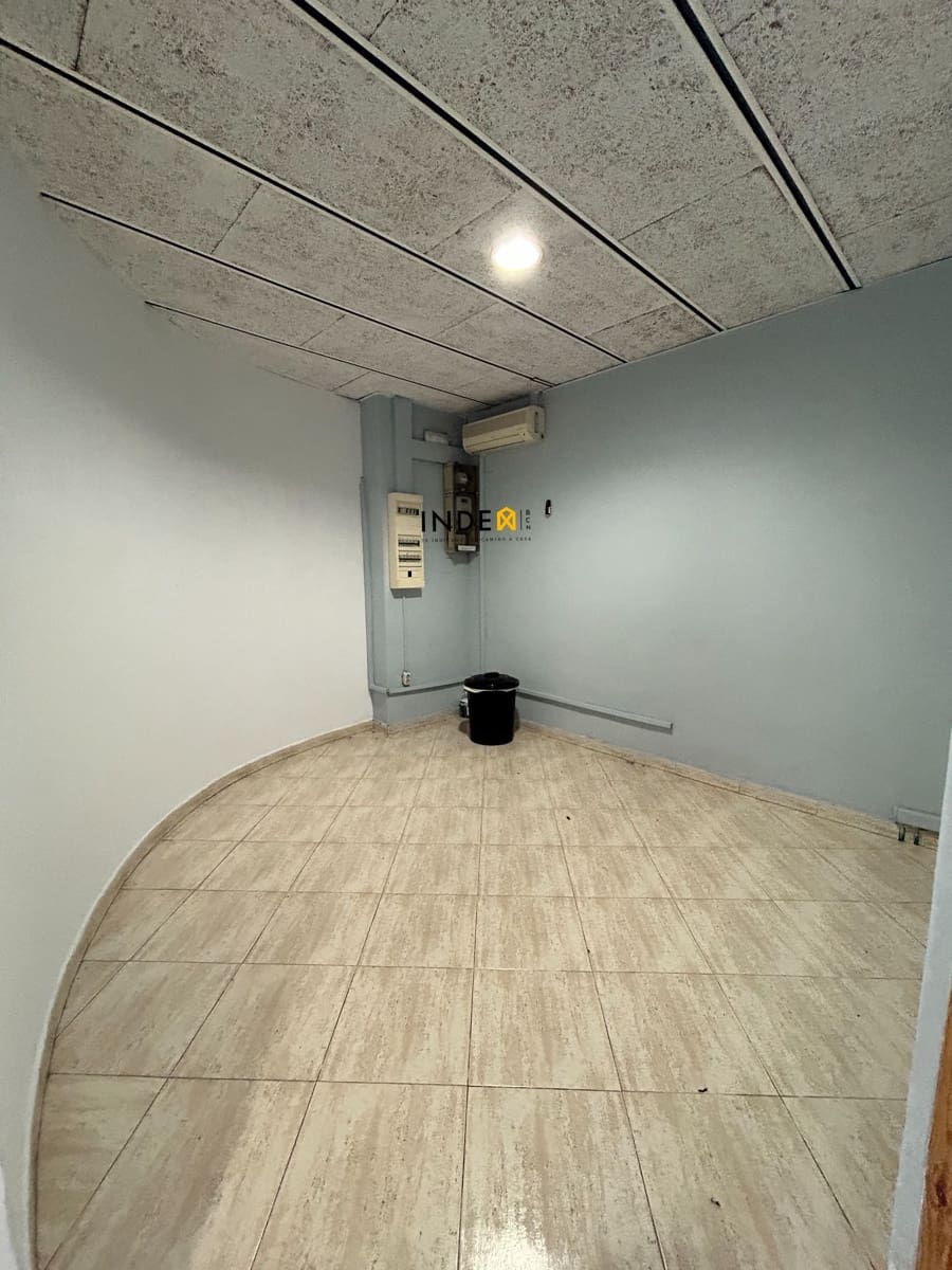 Kommersiell til salgs i Sitges - € 178 000 (Ref: 7818552)