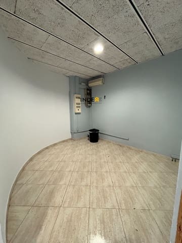 Kommersiell til salgs i Sitges - € 178 000 (Ref: 7818552)