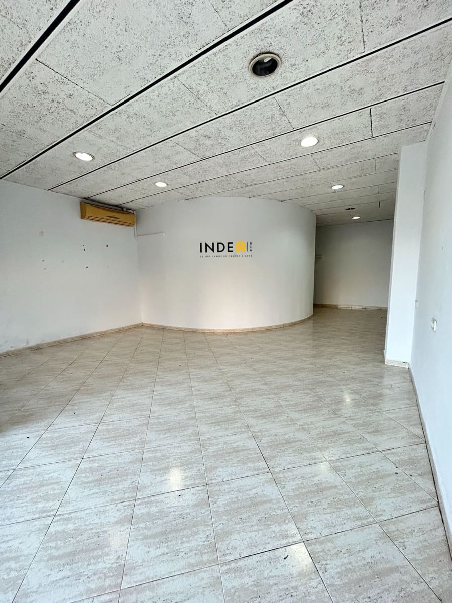 Kommersiell til salgs i Sitges - € 178 000 (Ref: 7818552)