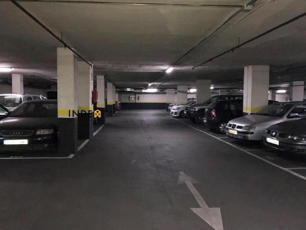 Garage til salg i Vilanova i la Geltru - € 295.000 (Ref: 8053615)