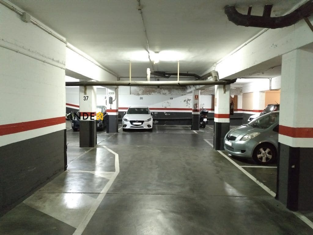 Garage til salg i Vilanova i la Geltru - € 295.000 (Ref: 8053615)