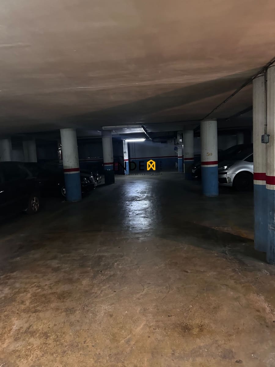 Garage til salg i Vilanova i la Geltru - € 295.000 (Ref: 8053615)