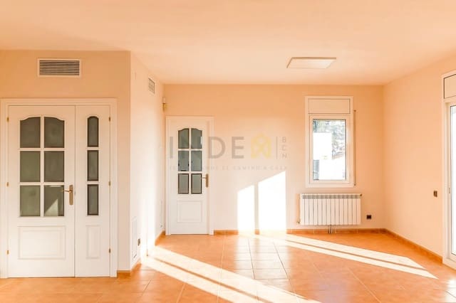 4 soverom Villa til salgs i Sitges med garasje - € 1 295 000 (Ref: 8053617)