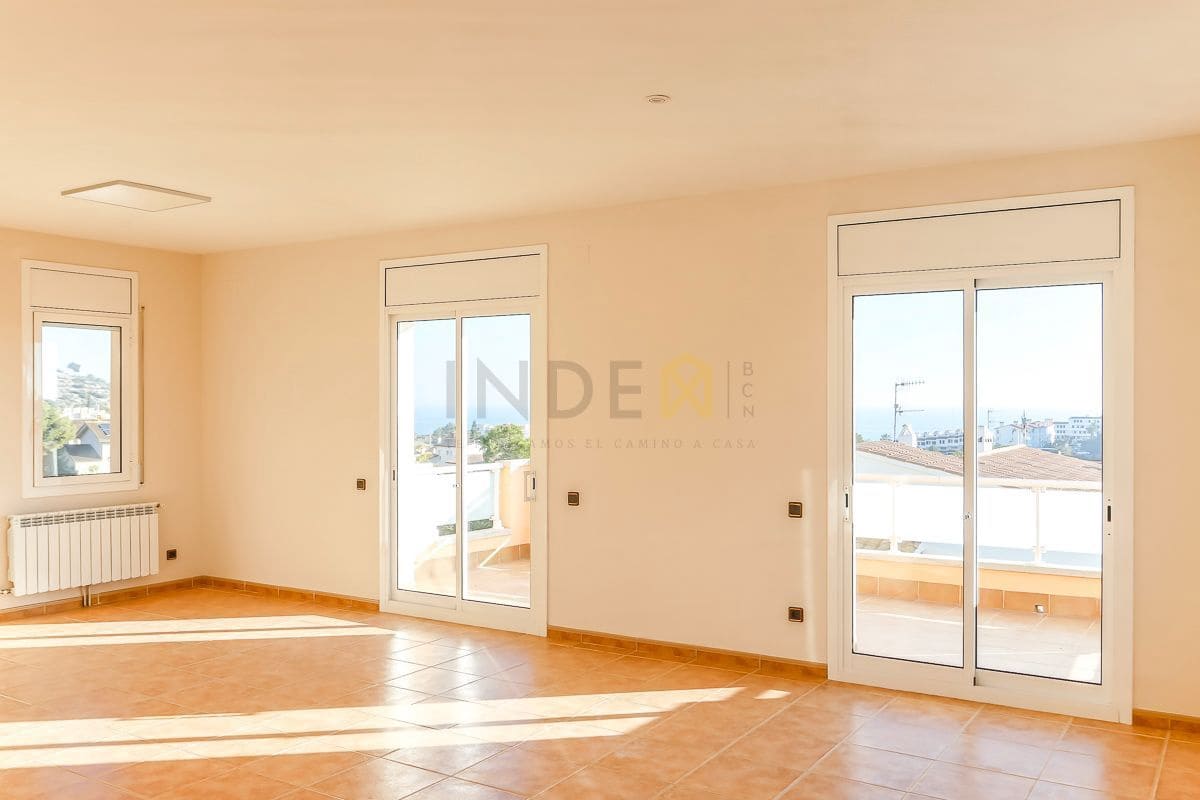4 soverom Villa til salgs i Sitges med garasje - € 1 295 000 (Ref: 8053617)