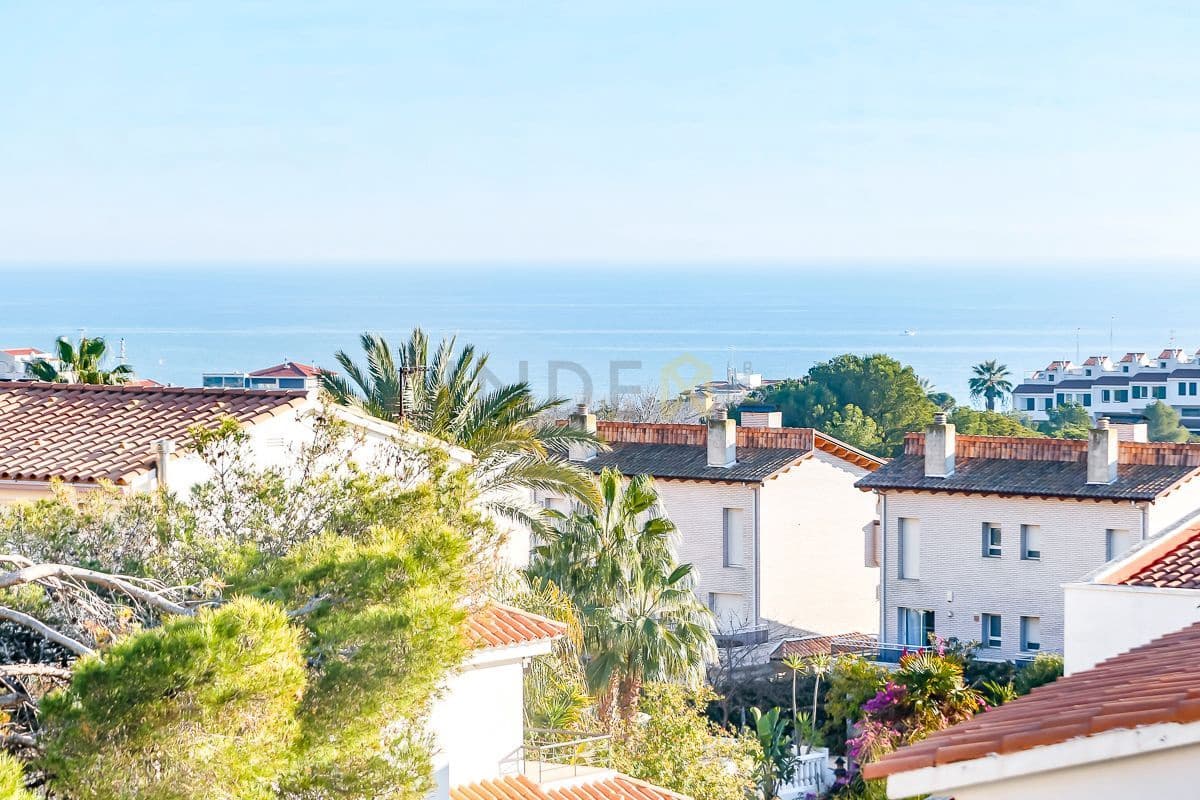 4 soverom Villa til salgs i Sitges med garasje - € 1 295 000 (Ref: 8053617)