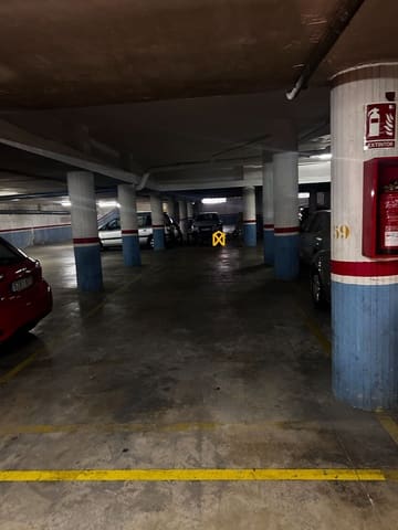 Garage til salg i Vilanova i la Geltrú - € 13.000 (Ref: 8061005)