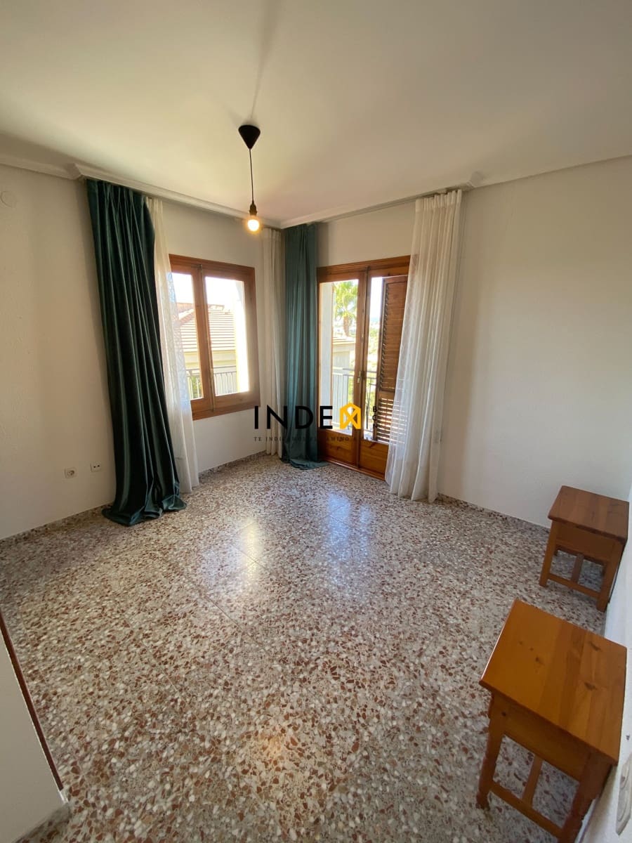 4 soveværelse Villa til salg i Sitges med swimmingpool garage - € 1.100.000 (Ref: 8096338)