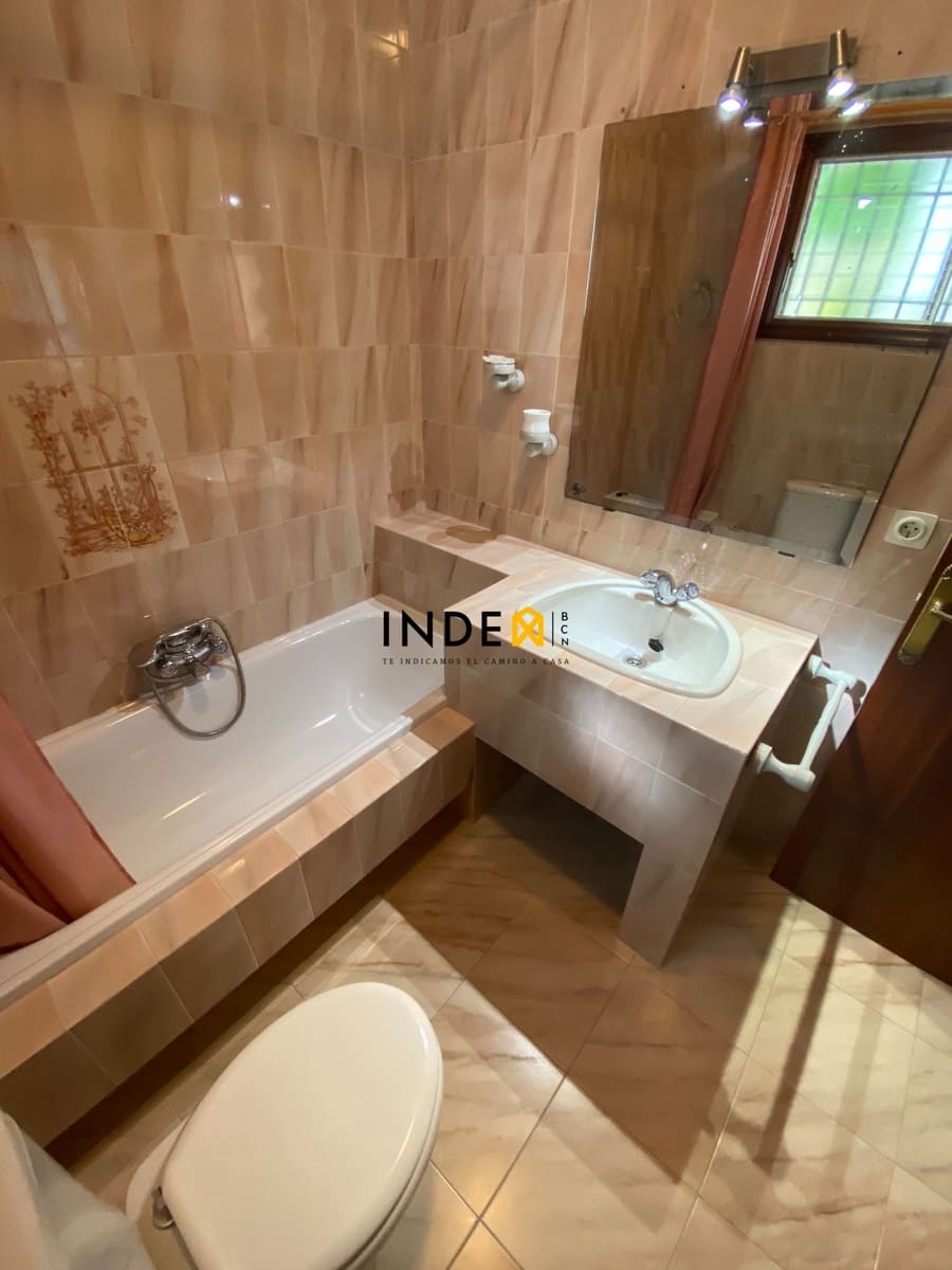 4 soveværelse Villa til salg i Sitges med swimmingpool garage - € 1.100.000 (Ref: 8096338)