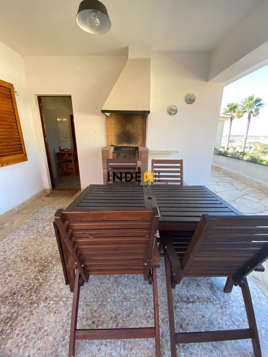 4 soveværelse Villa til salg i Sitges med swimmingpool garage - € 1.100.000 (Ref: 8096338)