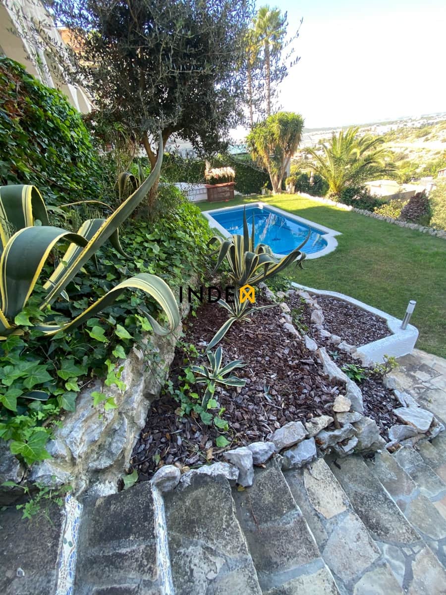 4 soveværelse Villa til salg i Sitges med swimmingpool garage - € 1.100.000 (Ref: 8096338)