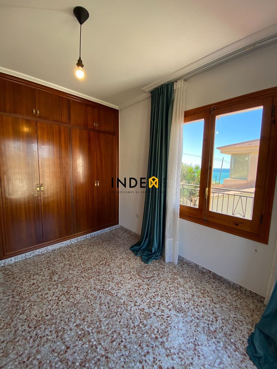 4 soveværelse Villa til salg i Sitges med swimmingpool garage - € 1.100.000 (Ref: 8096338)