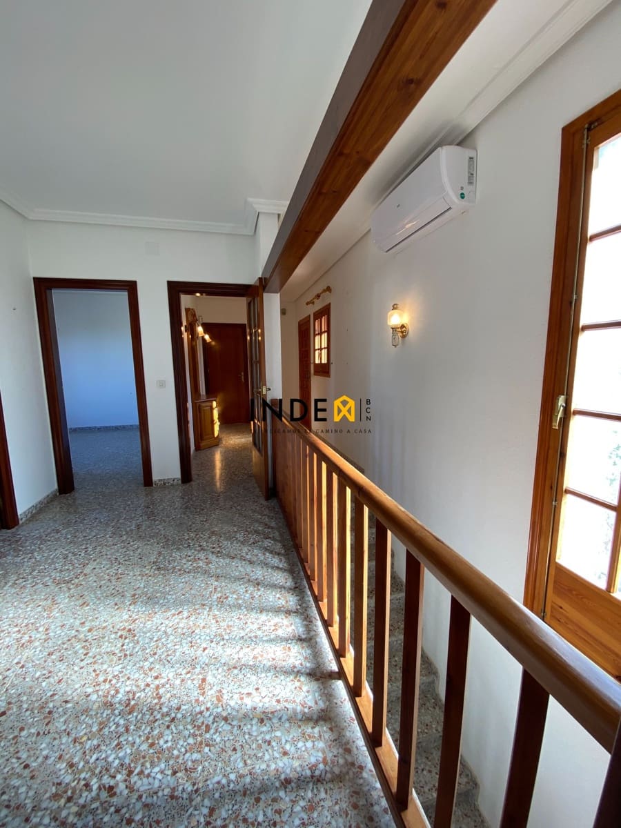 4 soveværelse Villa til salg i Sitges med swimmingpool garage - € 1.100.000 (Ref: 8096338)