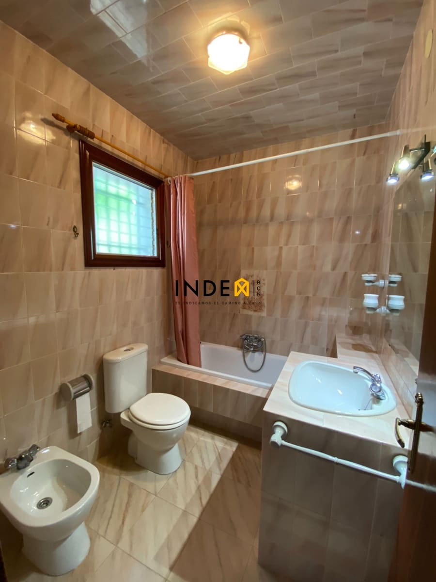 4 soveværelse Villa til salg i Sitges med swimmingpool garage - € 1.100.000 (Ref: 8096338)