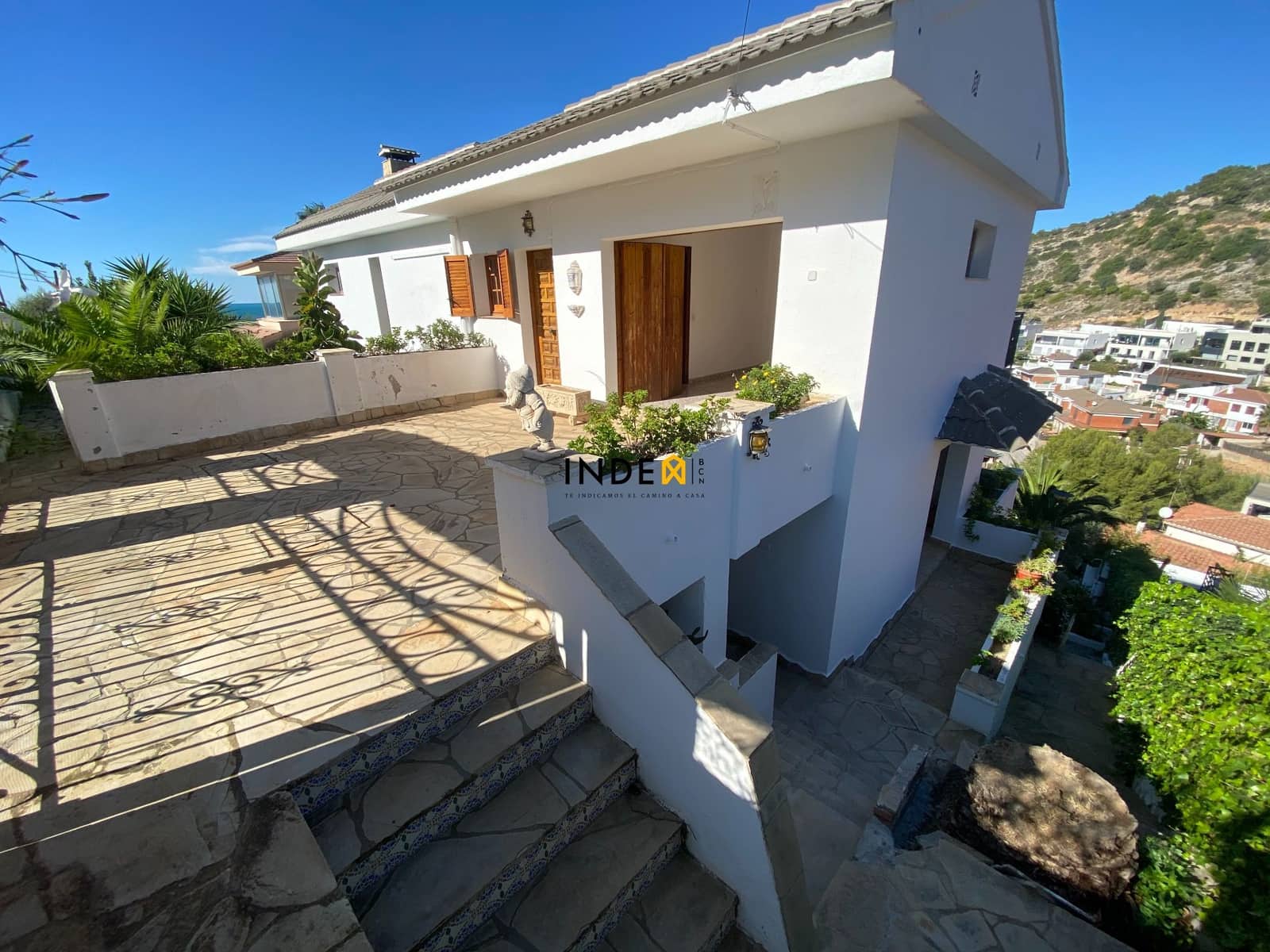 4 soveværelse Villa til salg i Sitges med swimmingpool garage - € 1.100.000 (Ref: 8096338)