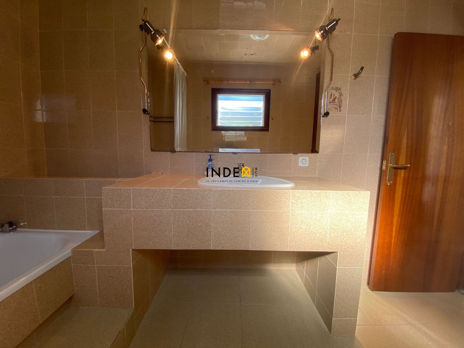 4 soveværelse Villa til salg i Sitges med swimmingpool garage - € 1.100.000 (Ref: 8096338)