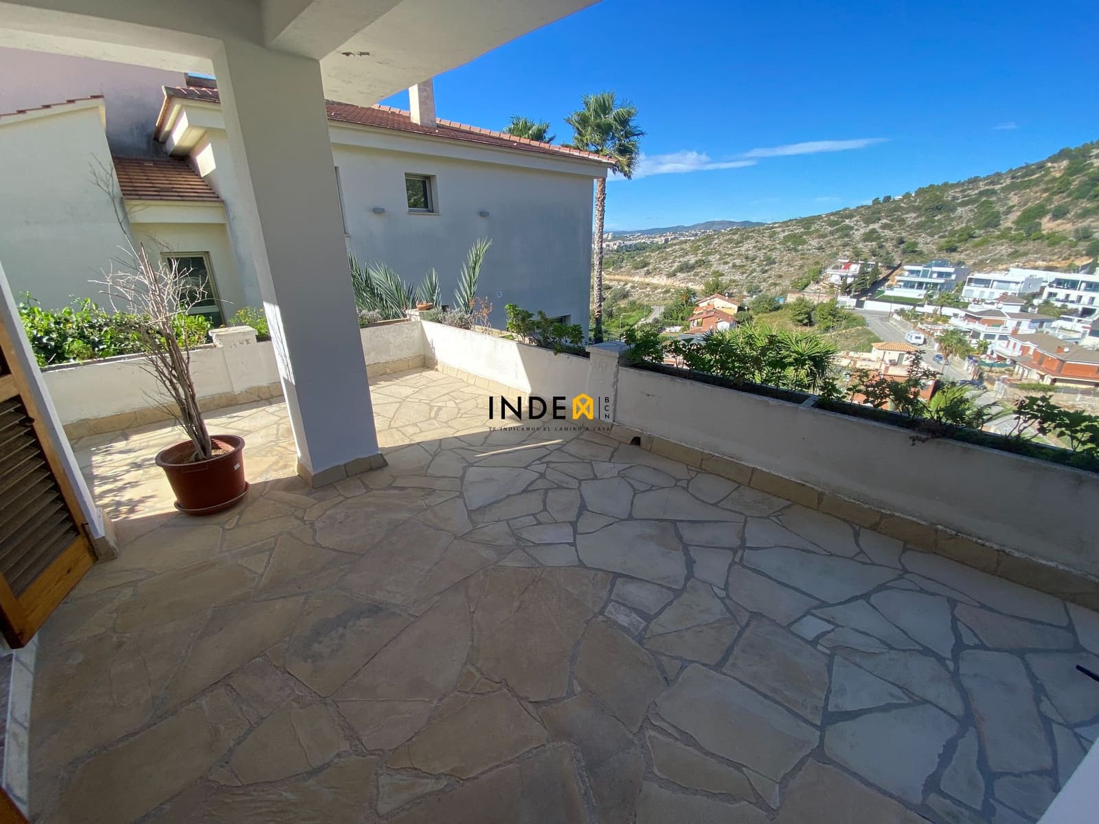 4 soveværelse Villa til salg i Sitges med swimmingpool garage - € 1.100.000 (Ref: 8096338)