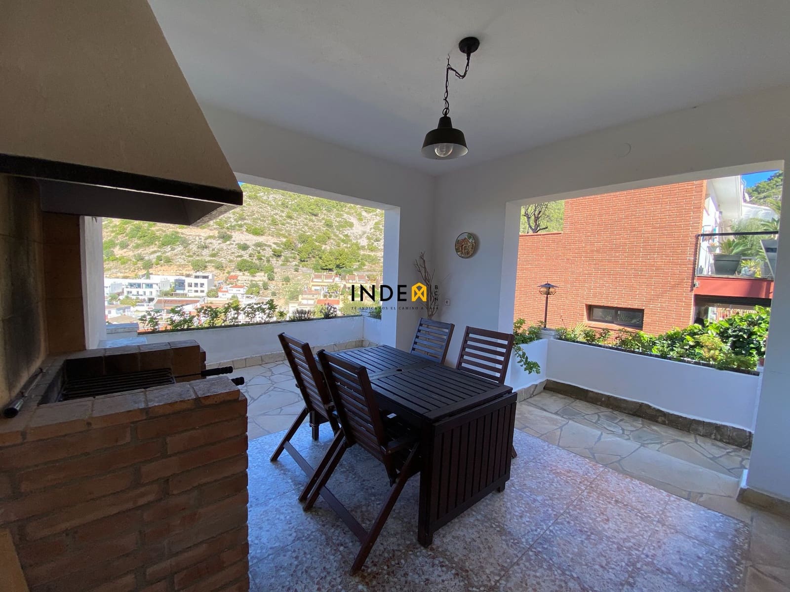 4 soveværelse Villa til salg i Sitges med swimmingpool garage - € 1.100.000 (Ref: 8096338)