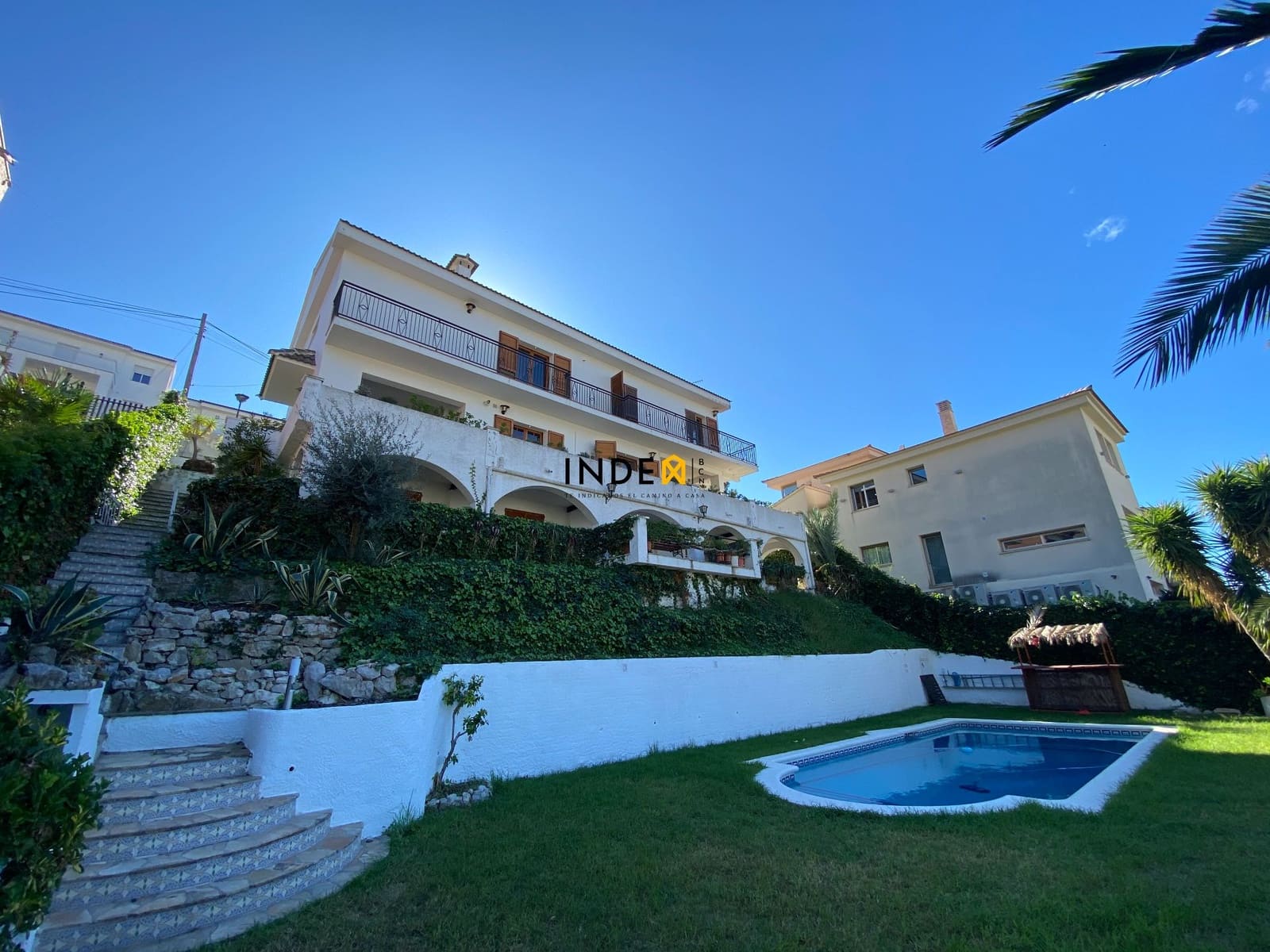 4 soveværelse Villa til salg i Sitges med swimmingpool garage - € 1.100.000 (Ref: 8096338)