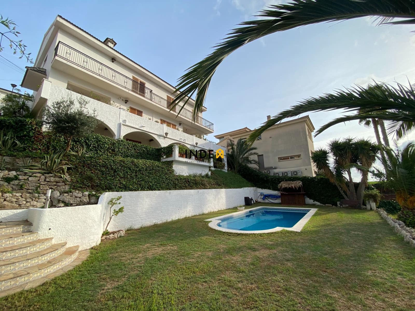 4 soveværelse Villa til salg i Sitges med swimmingpool garage - € 1.100.000 (Ref: 8096338)
