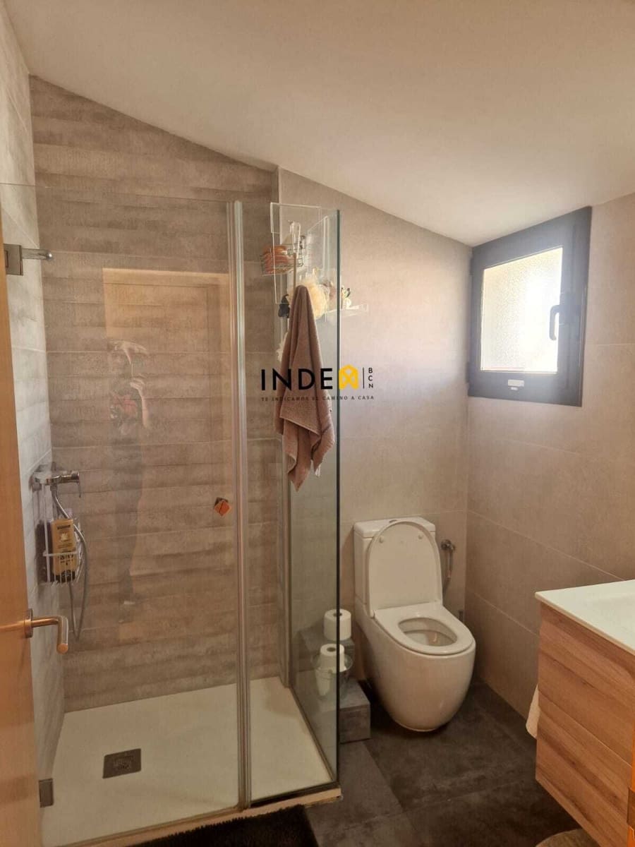 3 soveværelse Villa til salg i Viladecans med garage - € 408.000 (Ref: 8213333)