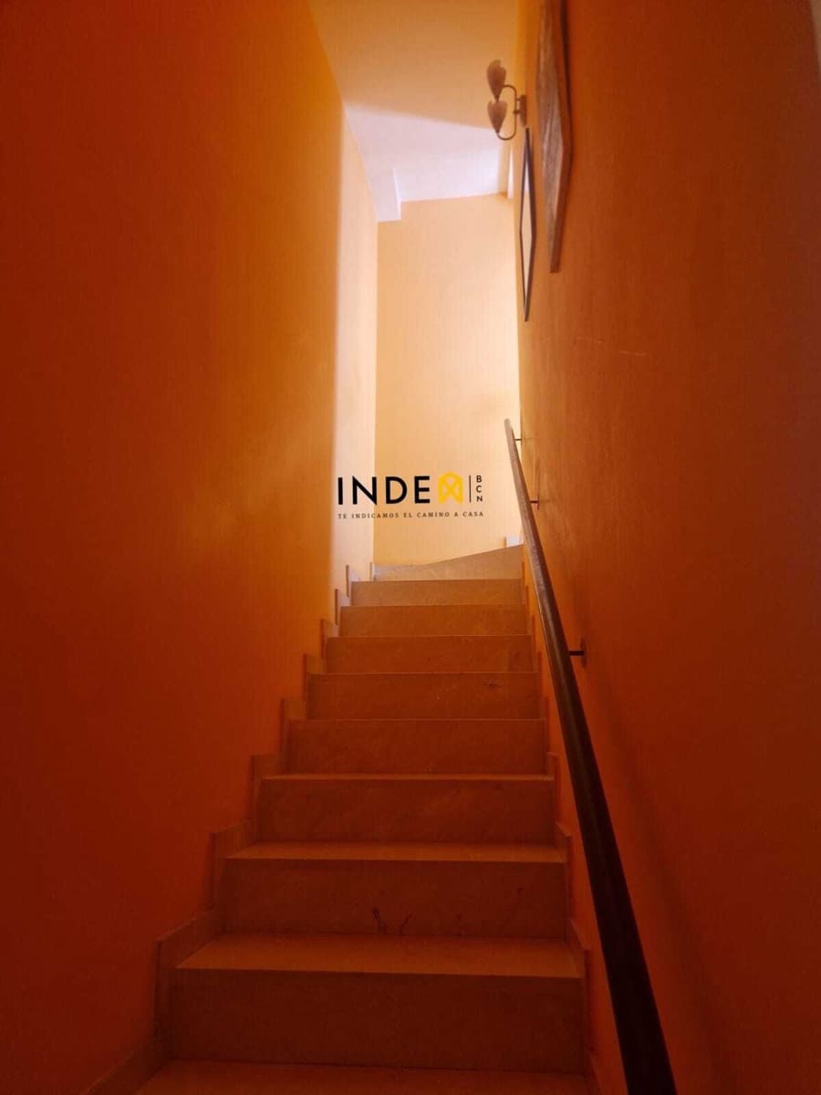 3 soveværelse Villa til salg i Viladecans med garage - € 408.000 (Ref: 8213333)