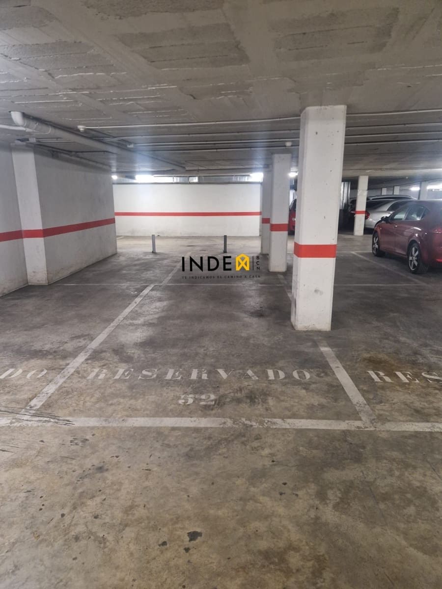 3 soveværelse Villa til salg i Viladecans med garage - € 408.000 (Ref: 8213333)