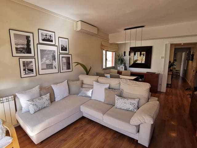 4 slaapkamer Huis te koop in Sitges met garage - € 485.000 (Ref: 8295476)