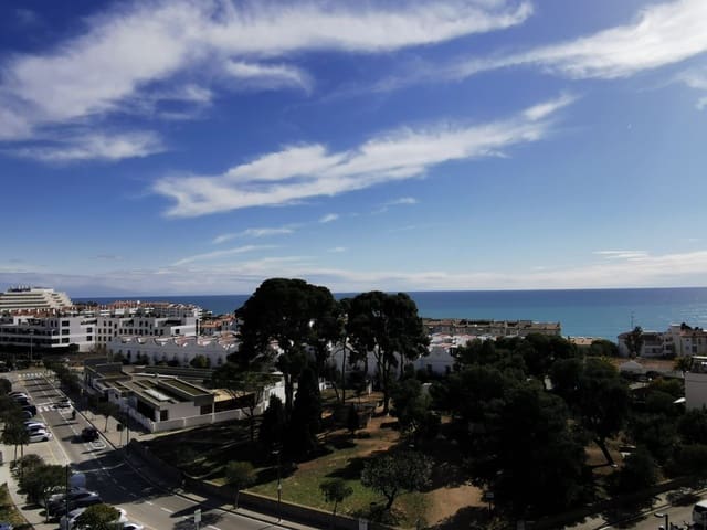 4 slaapkamer Huis te koop in Sitges met garage - € 485.000 (Ref: 8295476)