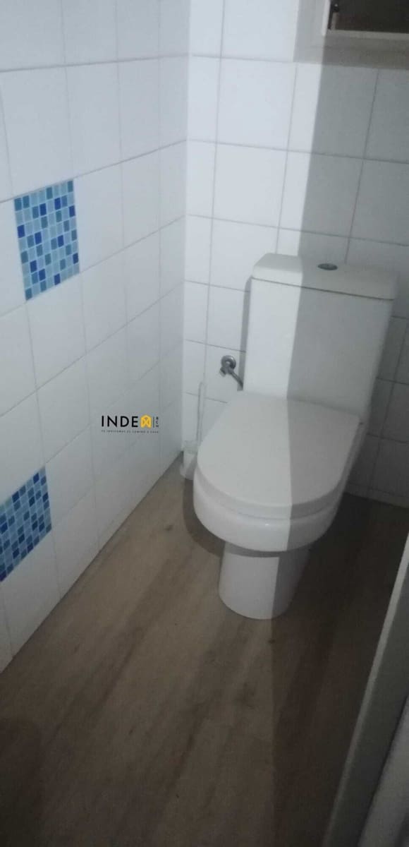 Kommersiell til salgs i Sitges - € 245 000 (Ref: 8312935)