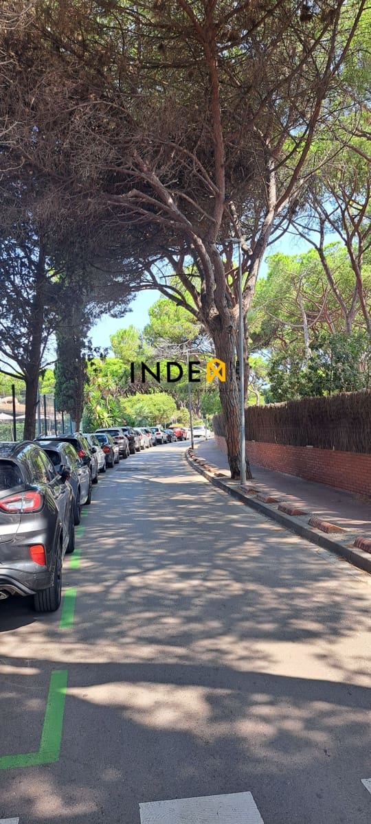 3 soveværelse Lejlighed til salg i Gava med swimmingpool garage - € 1.500.000 (Ref: 8488701)