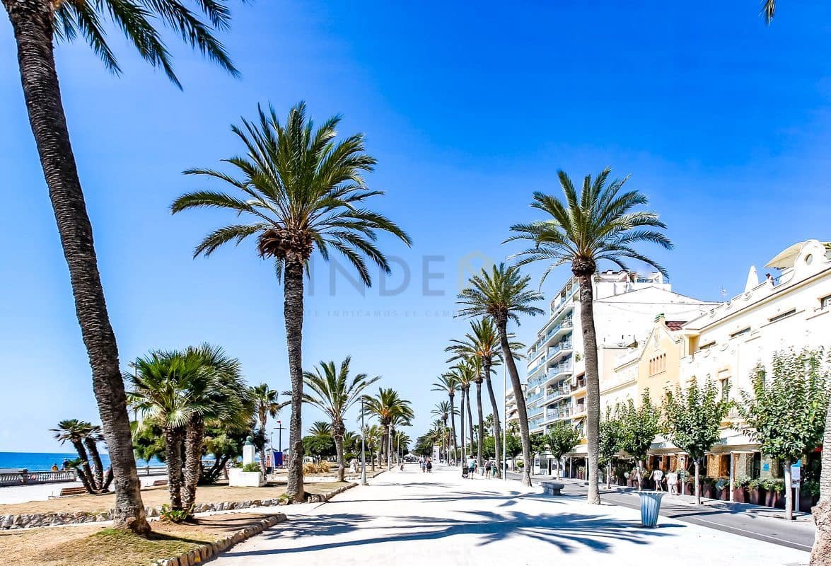 4 slaapkamer Flat te koop in Sitges - € 880.000 (Ref: 8493364)