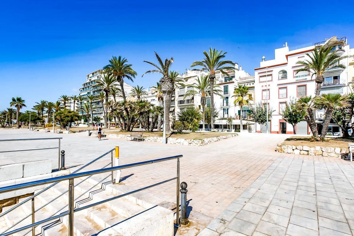 4 slaapkamer Flat te koop in Sitges - € 880.000 (Ref: 8493364)