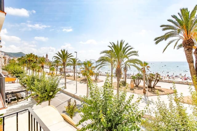 4 slaapkamer Flat te koop in Sitges - € 880.000 (Ref: 8493364)