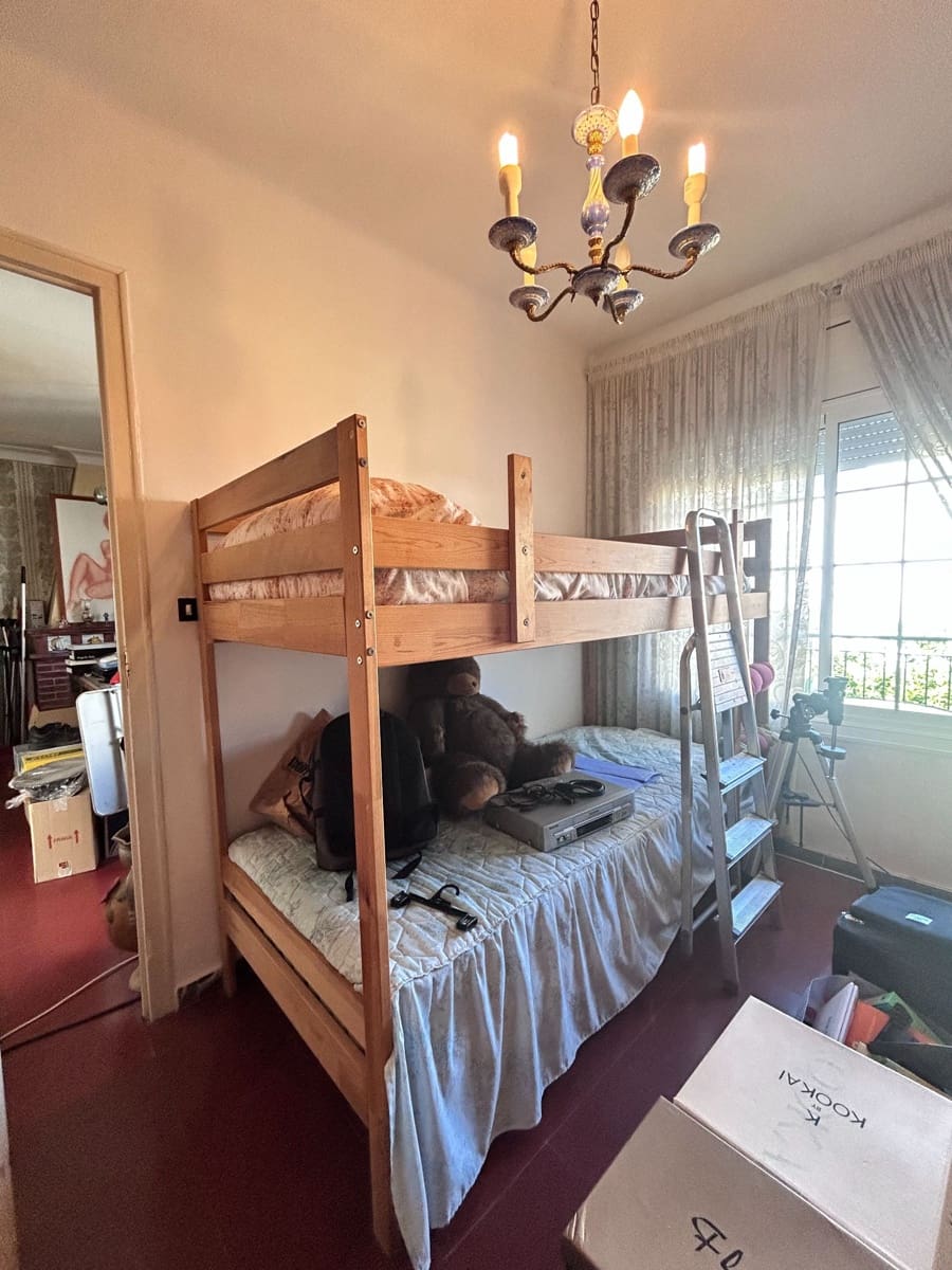 3 soveværelse Villa til salg i Sitges med garage - € 500.000 (Ref: 8550505)