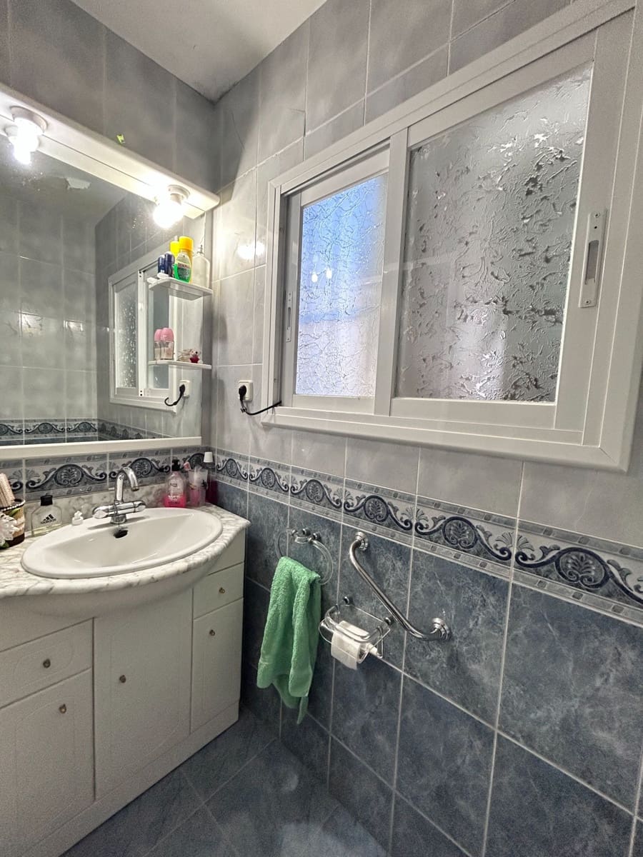 3 soveværelse Villa til salg i Sitges med garage - € 500.000 (Ref: 8550505)