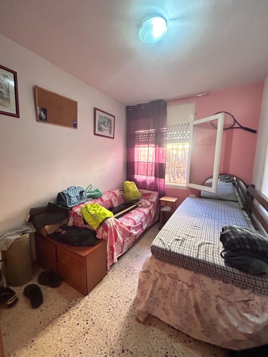 3 soveværelse Lejlighed til salg i Cubelles med garage - € 230.000 (Ref: 8572155)