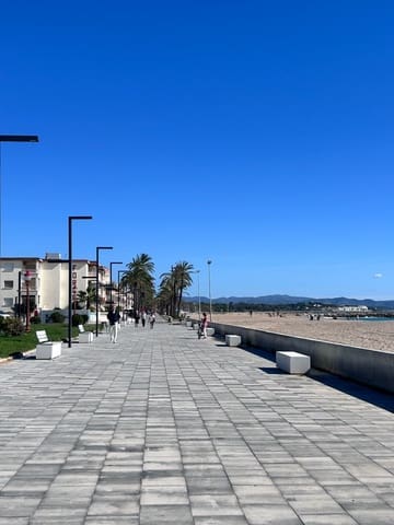 3 quarto Apartamento para venda em Cubelles com garagem - 230 000 € (Ref: 8572155)