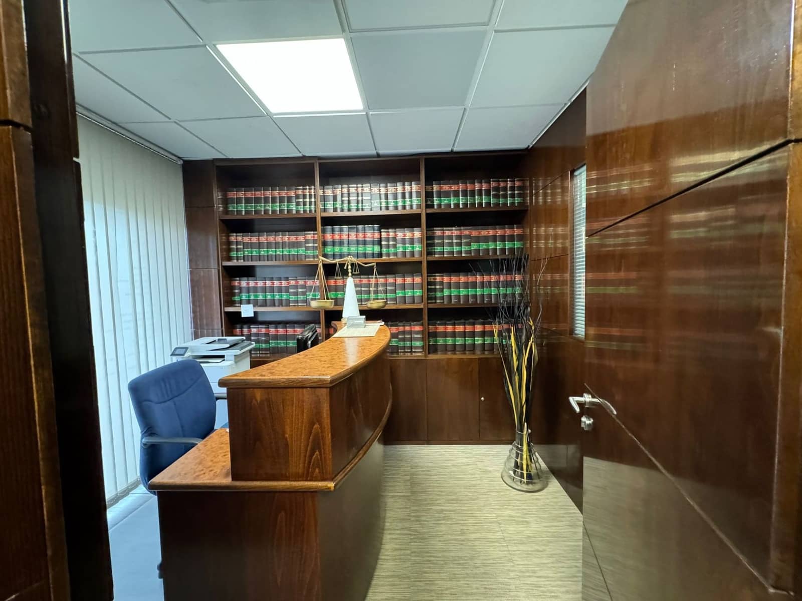 5 soveværelse Erhverv til salg i Barcelona by - € 245.000 (Ref: 8599231)