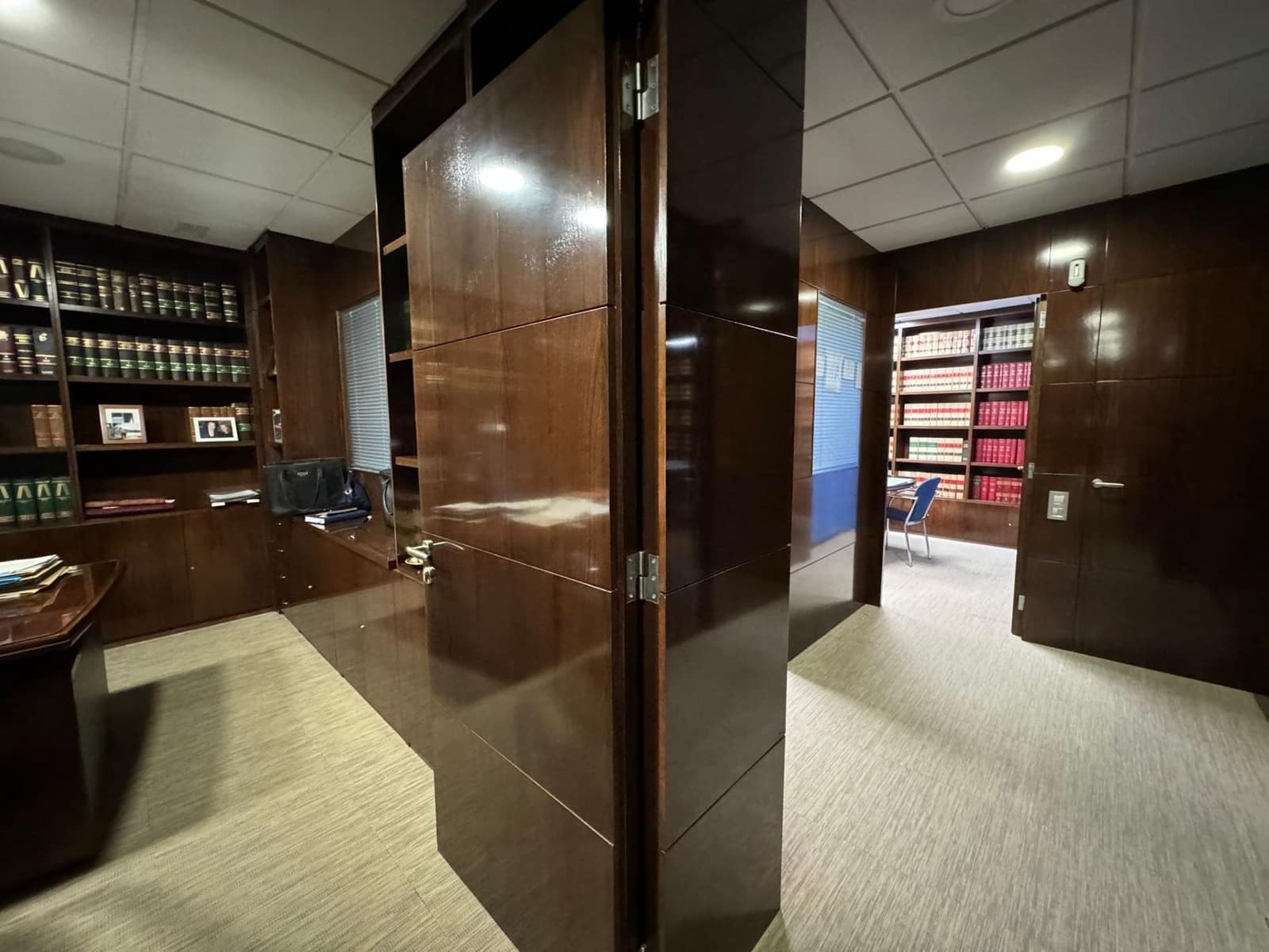 5 soveværelse Erhverv til salg i Barcelona by - € 245.000 (Ref: 8599231)