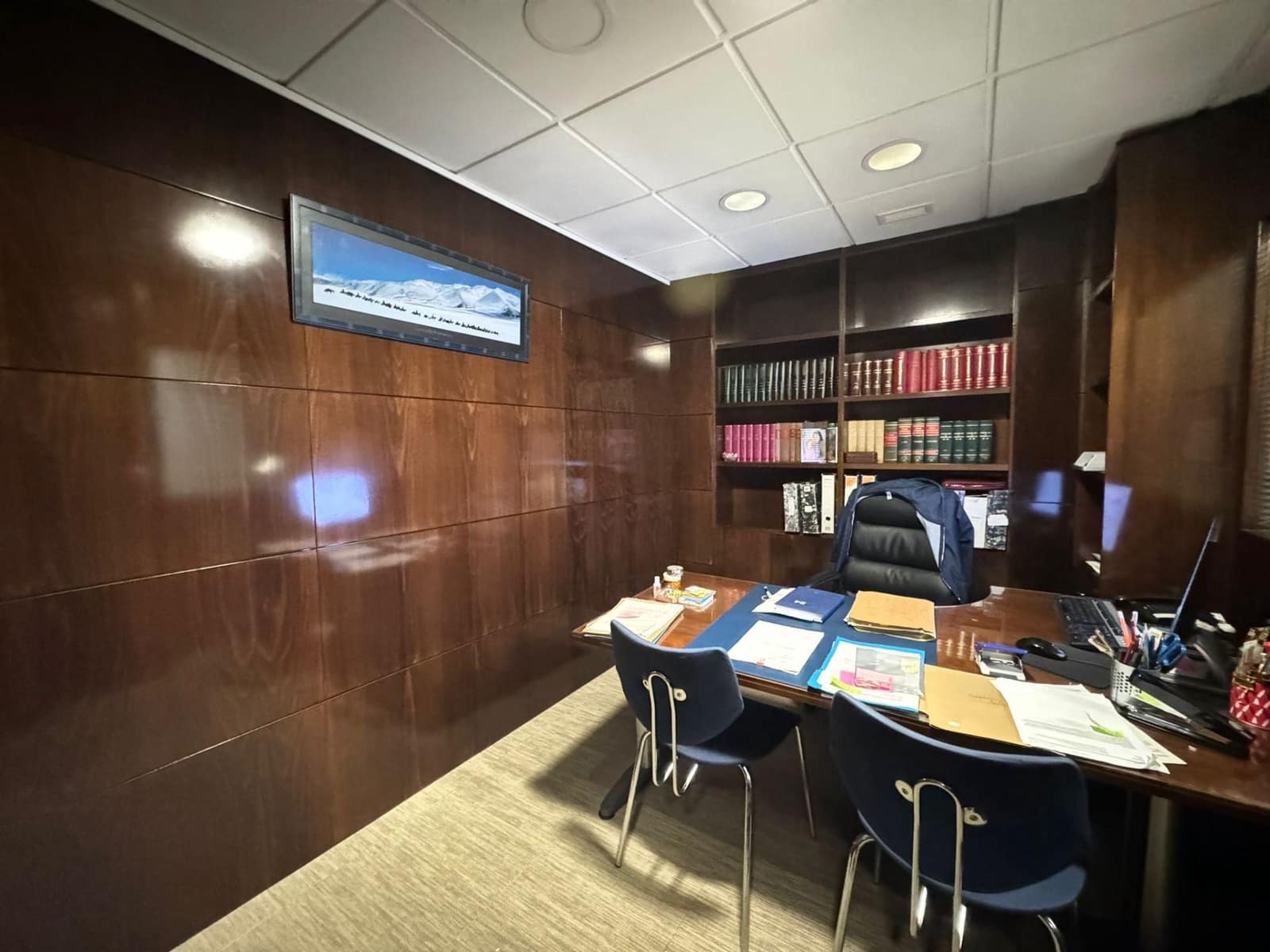 5 soveværelse Erhverv til salg i Barcelona by - € 245.000 (Ref: 8599231)