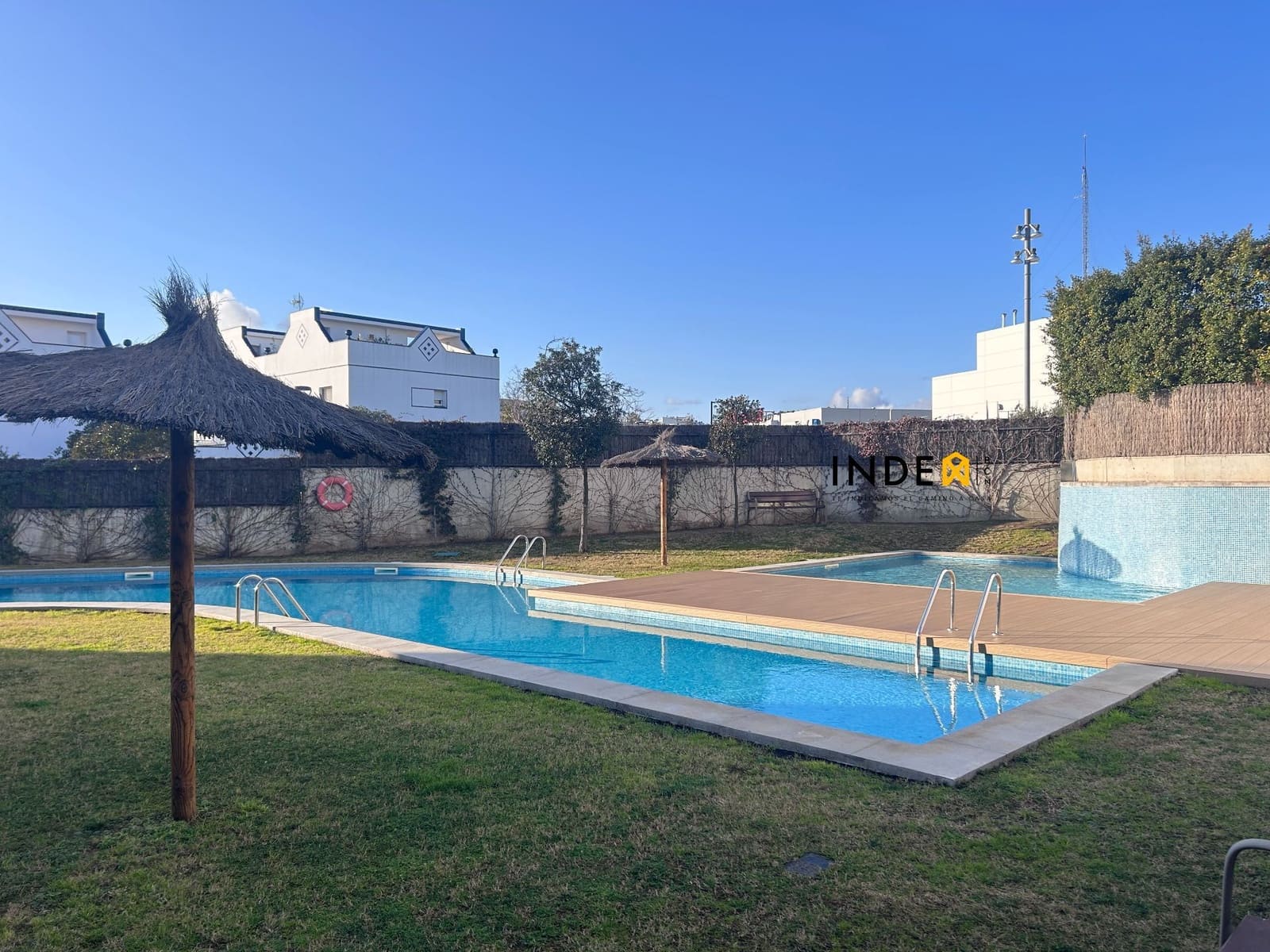 2 slaapkamer Flat te huur in Sitges met zwembad garage - € 2.300 (Ref: 8800709)