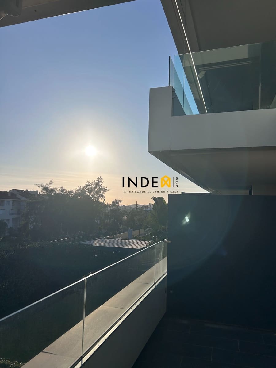 2 slaapkamer Flat te huur in Sitges met zwembad garage - € 2.300 (Ref: 8800709)