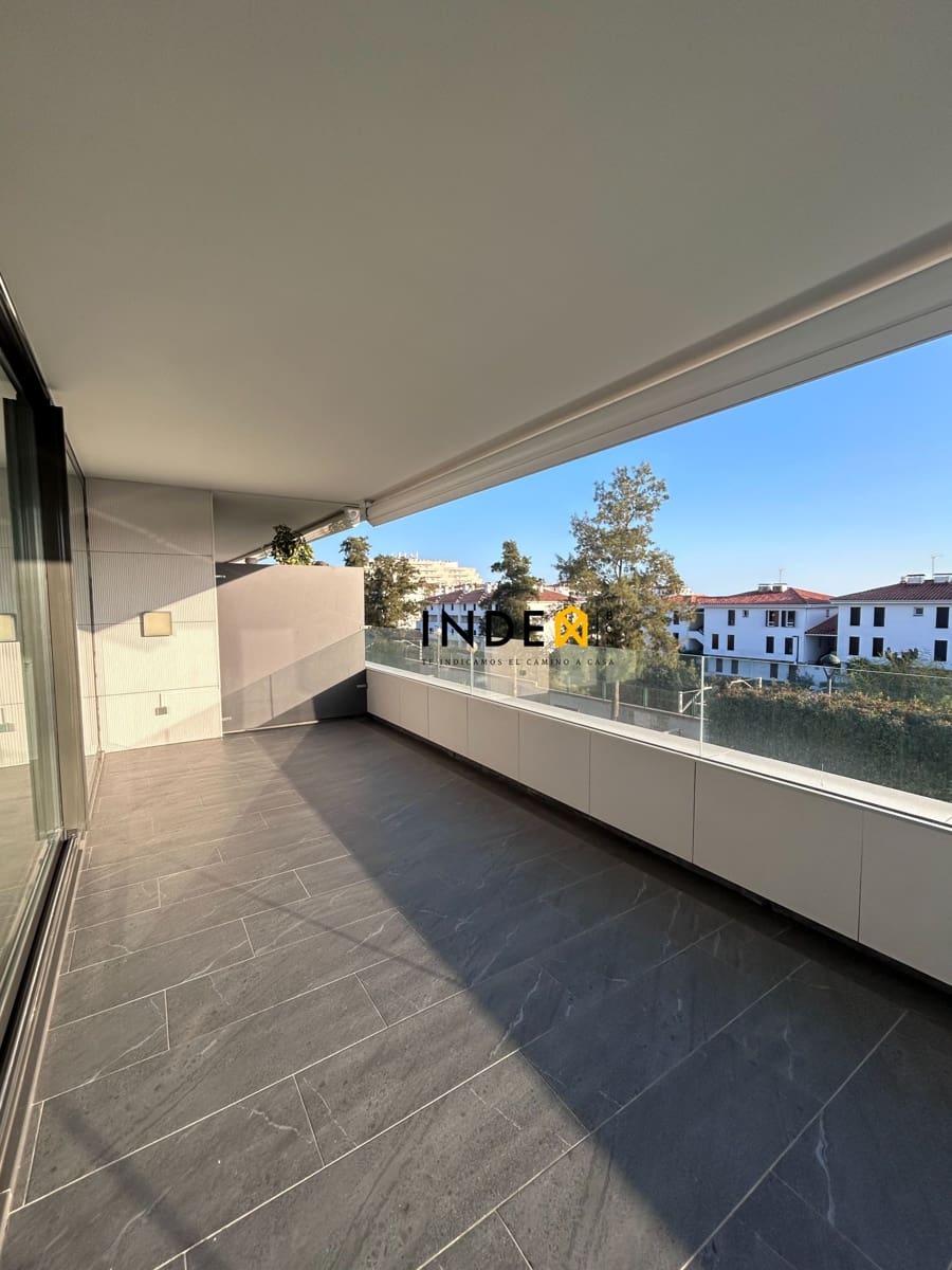 2 slaapkamer Flat te huur in Sitges met zwembad garage - € 2.300 (Ref: 8800709)