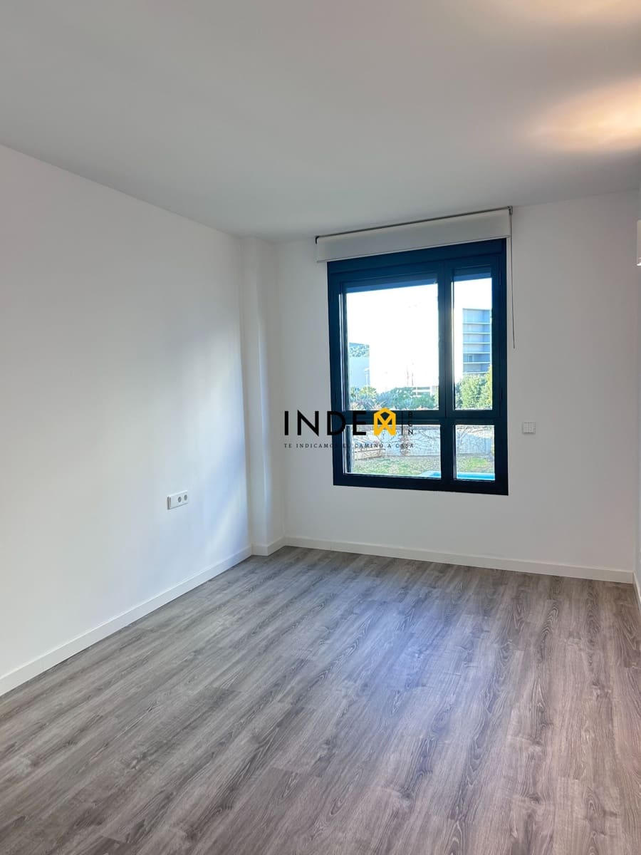 2 slaapkamer Flat te huur in Sitges met zwembad garage - € 2.300 (Ref: 8800709)