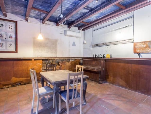 10 bedroom Finca/Country House for sale in Torrelavit with pool garage - € 525,000 (Ref: 8879420)