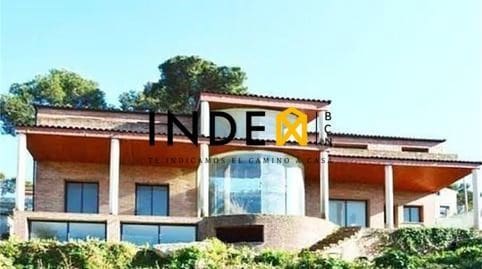 10 soveværelse Villa til salg i Barcelona by med swimmingpool garage - € 7.000.000 (Ref: 8881302)