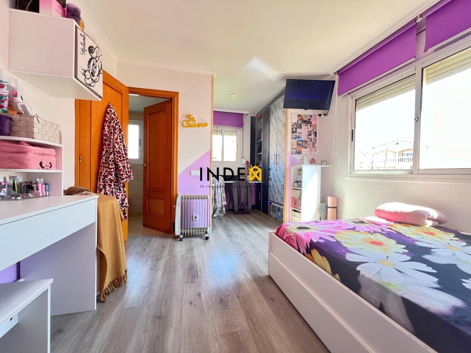 5 bedroom Villa for sale in Roda de Bara with pool garage - € 780,000 (Ref: 8884028)