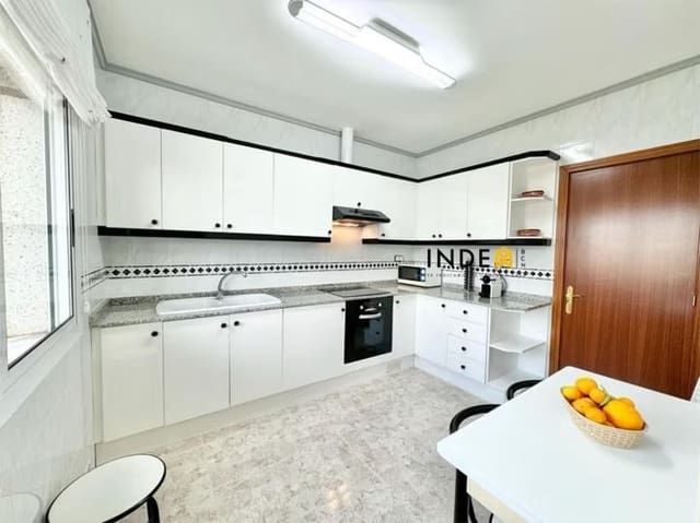 5 Zimmer Villa zu verkaufen in Llorenç del Penedès mit Pool Garage - 510.000 € (Ref: 8887542)