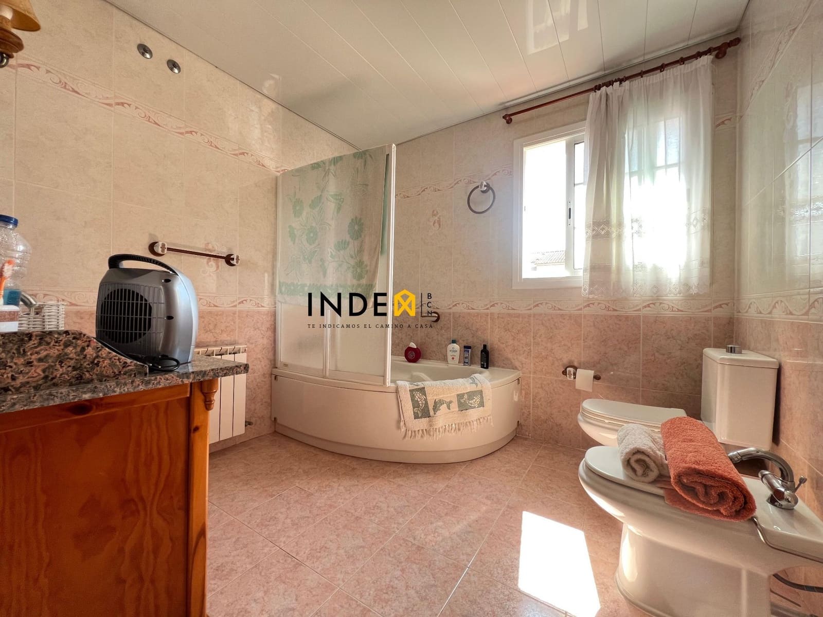 4 soveværelse Villa til salg i Segur de Calafell med swimmingpool garage - € 420.000 (Ref: 8892793)