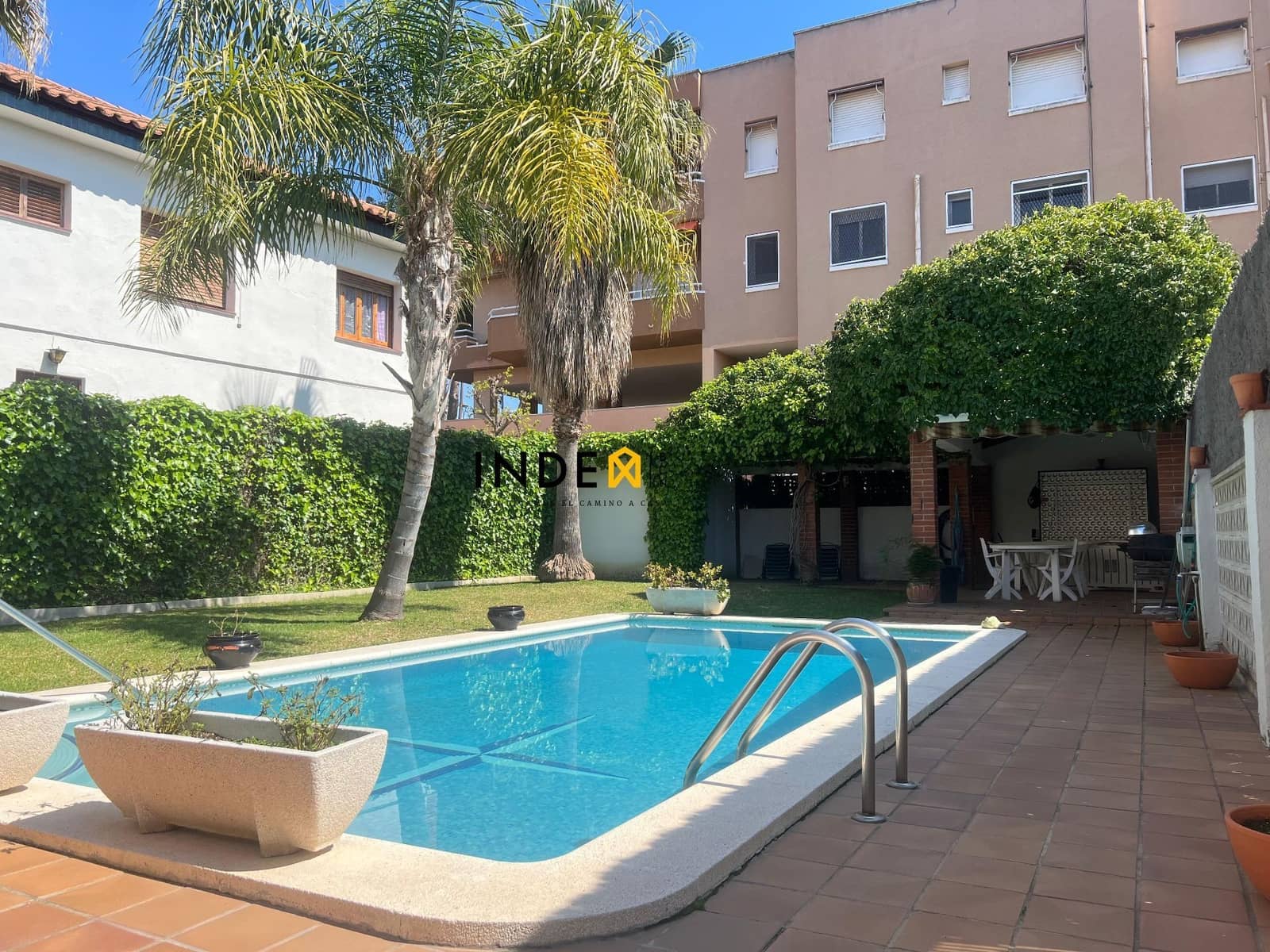 4 soveværelse Villa til salg i Segur de Calafell med swimmingpool garage - € 420.000 (Ref: 8892793)